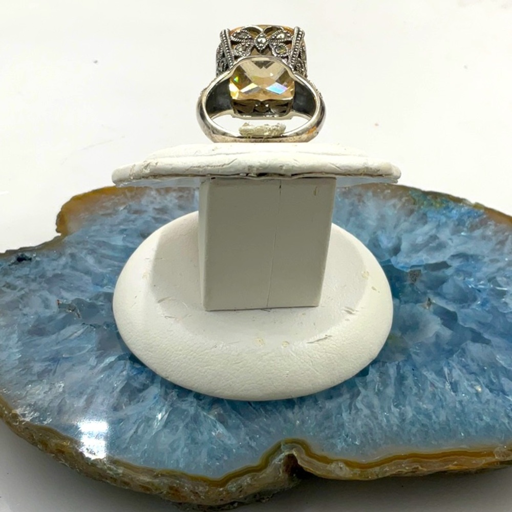 Vtg. Sterling Silver Elegant Large Salmon Colored Morganite Gemstone Ring Size 8 - Picture 6 of 11